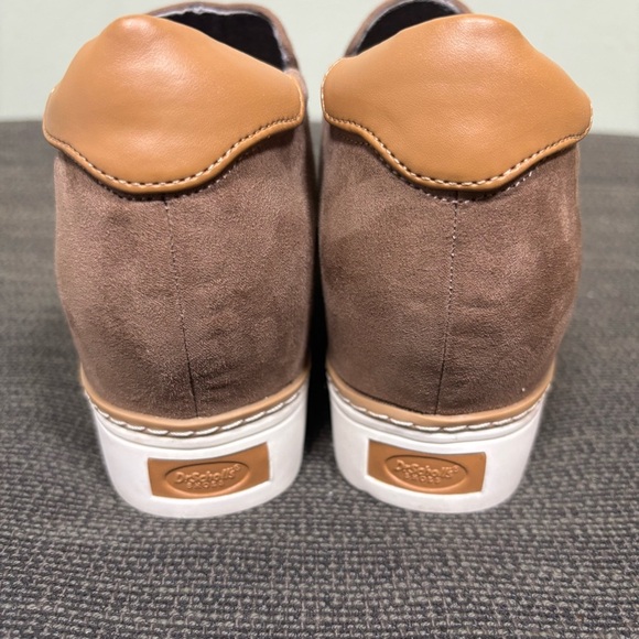 Dr. Scholl's If Only Wedge Slip On Sneaker Taupe Women Size 8.5 - Picture 8 of 11